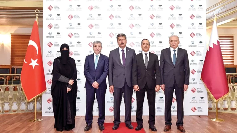 مناظرات قطر يفتتح مركز دراسات للغة العربية في إسطنبول