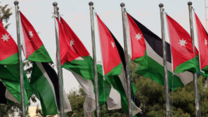 العلَم الأردني: سيرة وطن خالدة وقصة حضارة عظيمة 