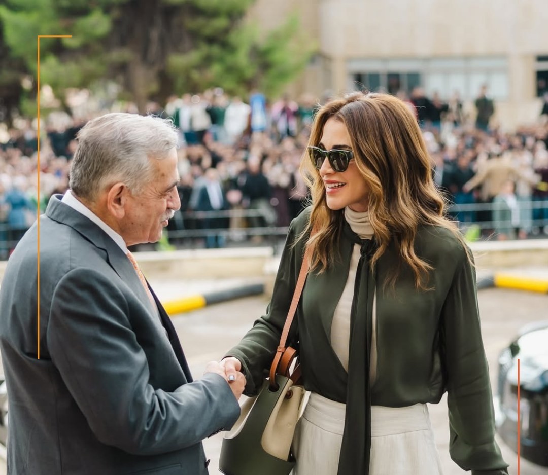 الملكة رانيا تزور الجامعة الأردنيّة وتطّلّع على مشروع رقمنة المحتوى التعليميّ