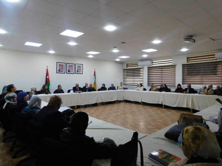 كلية العلوم التربوية في الجامعة الأردنية تنظم ندوة حوارية حول “الخارطة البحثية لوزارة التربية والتعليم” ضمن مشروع دراسة الأولويات البحثية السنوي